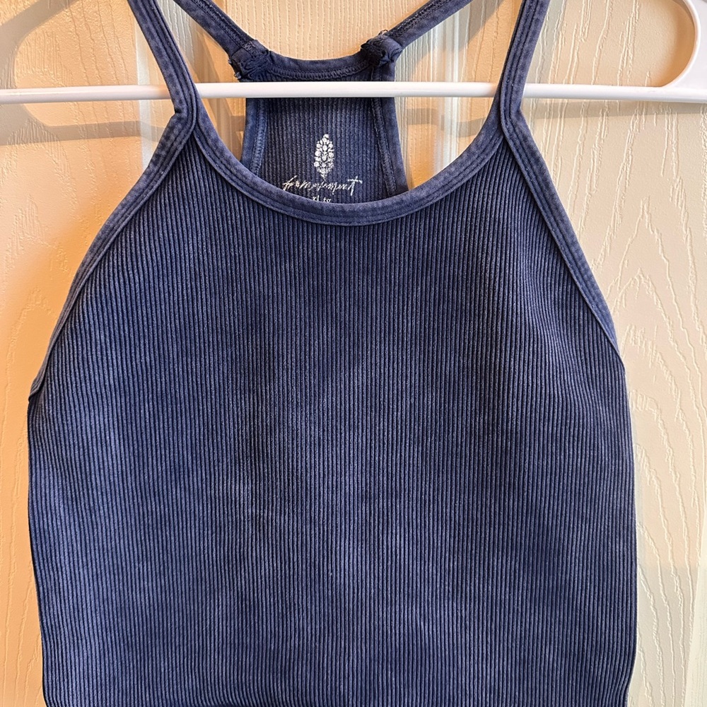 Free People Movement Happiness Runs Tank. New - Picture 9 of 11